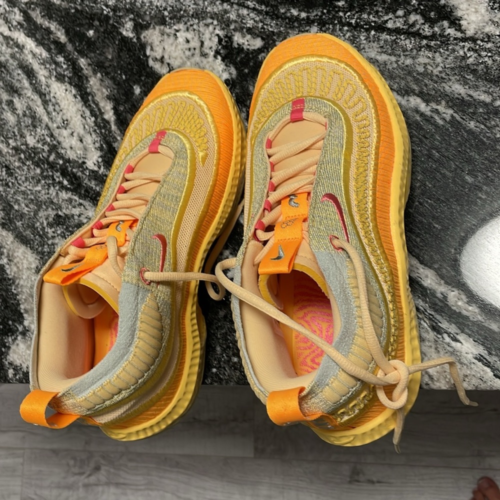 Nike Cosmic Unity 3 Sneakers